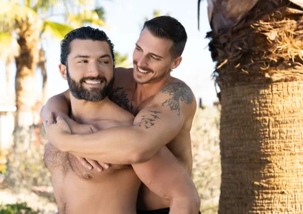 Jaxx Cody’s Mega Dick Destroys Paolo Bruni’s Hole Jaxx Cody's Mega Dick Destroys Paolo Bruni's Hole Gay Porn