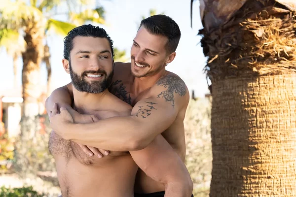 Jaxx Cody's Mega Dick Destroys Paolo Bruni's Hole Gay Porn