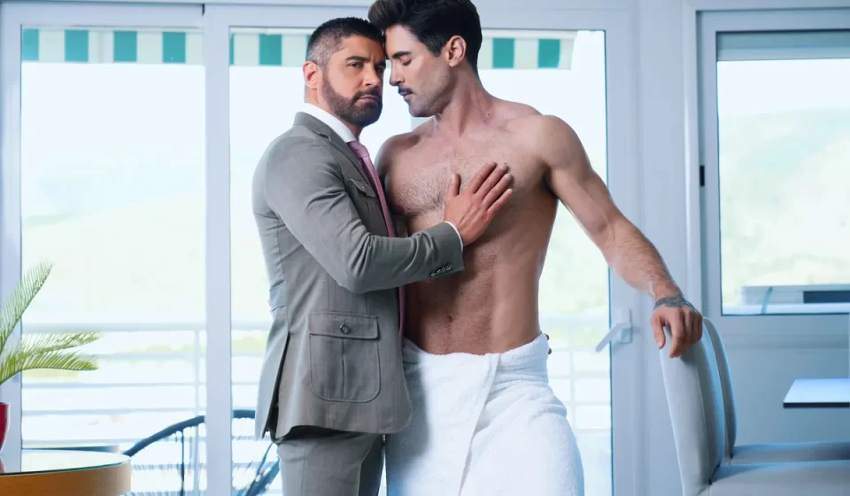 Justin Jett and Lazzarato's Wet Suit Flip-Flop For Men At Play Gay Porn