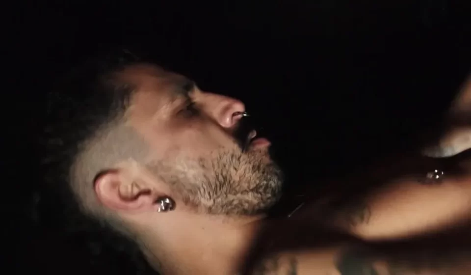 Los Meat-pistons De Mexico: Angel and Humo's Sticky Ride Gay Porn