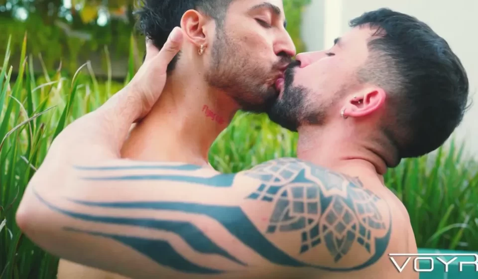 Markin Wolf Rams Kauan Bareback in Steamy Poolside Fun Markin Wolf Rams Kauan Bareback in Steamy Poolside Fun Gay Porn