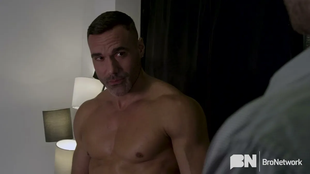 Muscle Daddy Manuel Skye Fertilizes Igor Romani’s Ass 5 Muscle Daddy Manuel Skye Fertilizes Igor Romani’s Ass Gay Porn 4