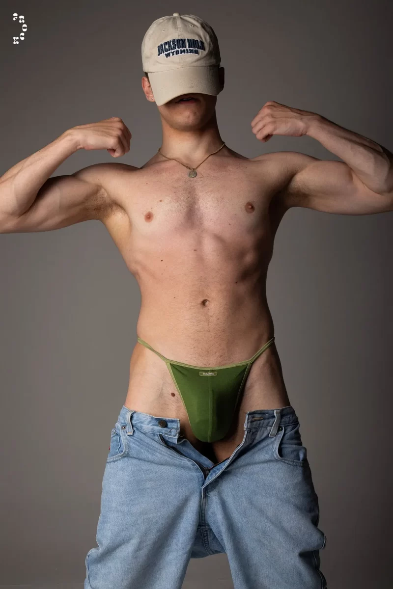 Blue Boy Bulge: That Cock Deserves To Be Showed Off! 5 Blue Boy Bulge: That Cock Deserves To Be Showed Off! Gay Porn 2