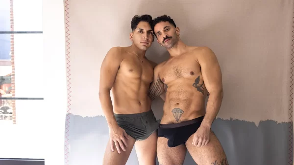 Matteo Gold Skips the App for Zavy Blanco's Deep Breeding Gay Porn