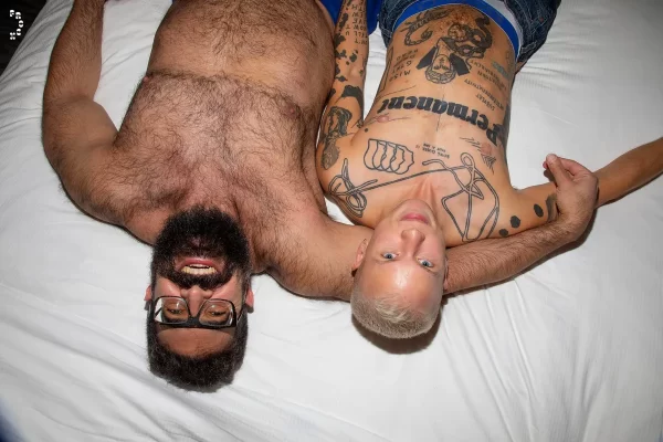 Rush Silver Covers Gareth Greatwood's Face With Pussy Gay Porn 6