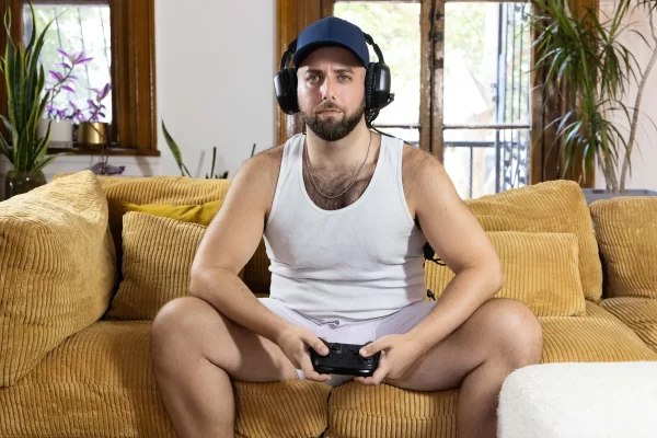 Cheat Code FR Cock: Kyle X Bangs Joey Mills While Gaming Raw Gay Porn 8