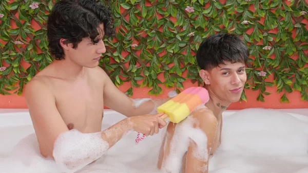 Danny Collins Gets Soaked With Jean Beach In The Tub 13 Danny Collins Gets Soaked With Jean Beach In The Tub Gay Porn