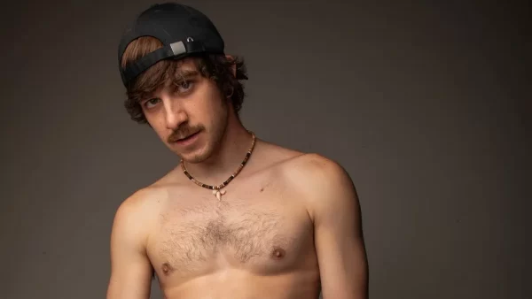 Harrison Todd Locks Eyes in a Raw Solo Bate Gay Porn