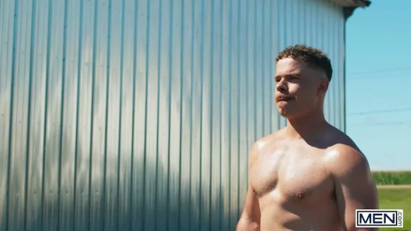 Kenzo Alvarez Stuffs Marcus McNeill in Torrid Toreador Gay Porn