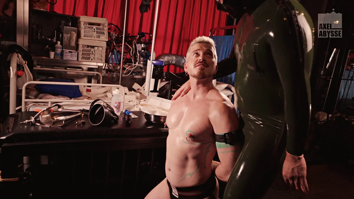 LatexPsycho and Master Sim Destroy Axel Abysse Gay Porn