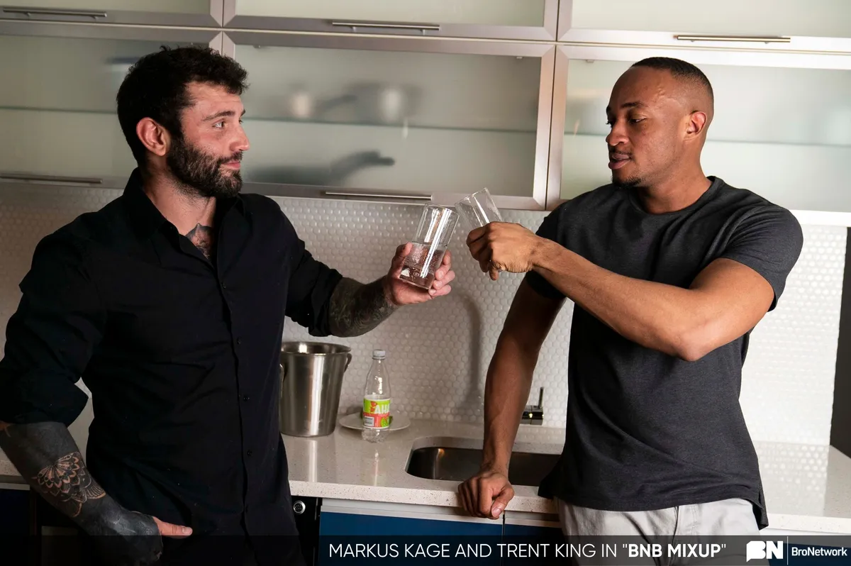 Markus Kage & Trent King Turn a Double Booking Into an Upgrade 7 Markus Kage & Trent King Turn a Double Booking Into an Upgrade Gay Porn 4