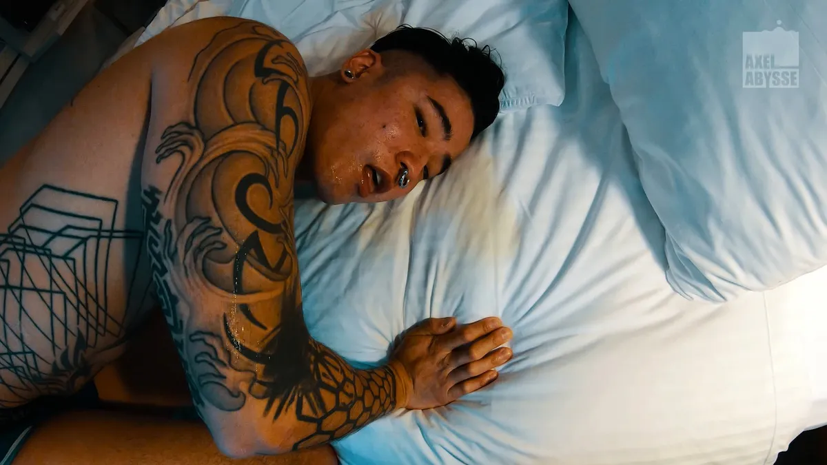 Yoshi Kawasaki Takes Axel Abysse's Fist in a Hotel Gay Porn